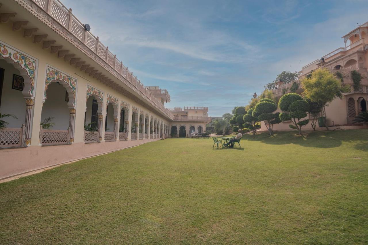 Fort Beejwar Chauhan By Aayams Neemrana Shahjahanpur 외부 사진